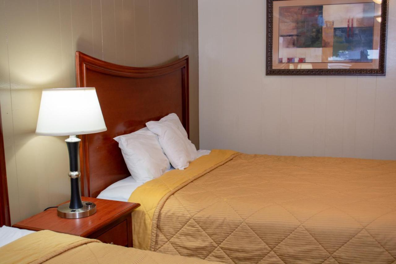 Oregon Motel 8 And Rv Park Кламат Фолс Екстериор снимка