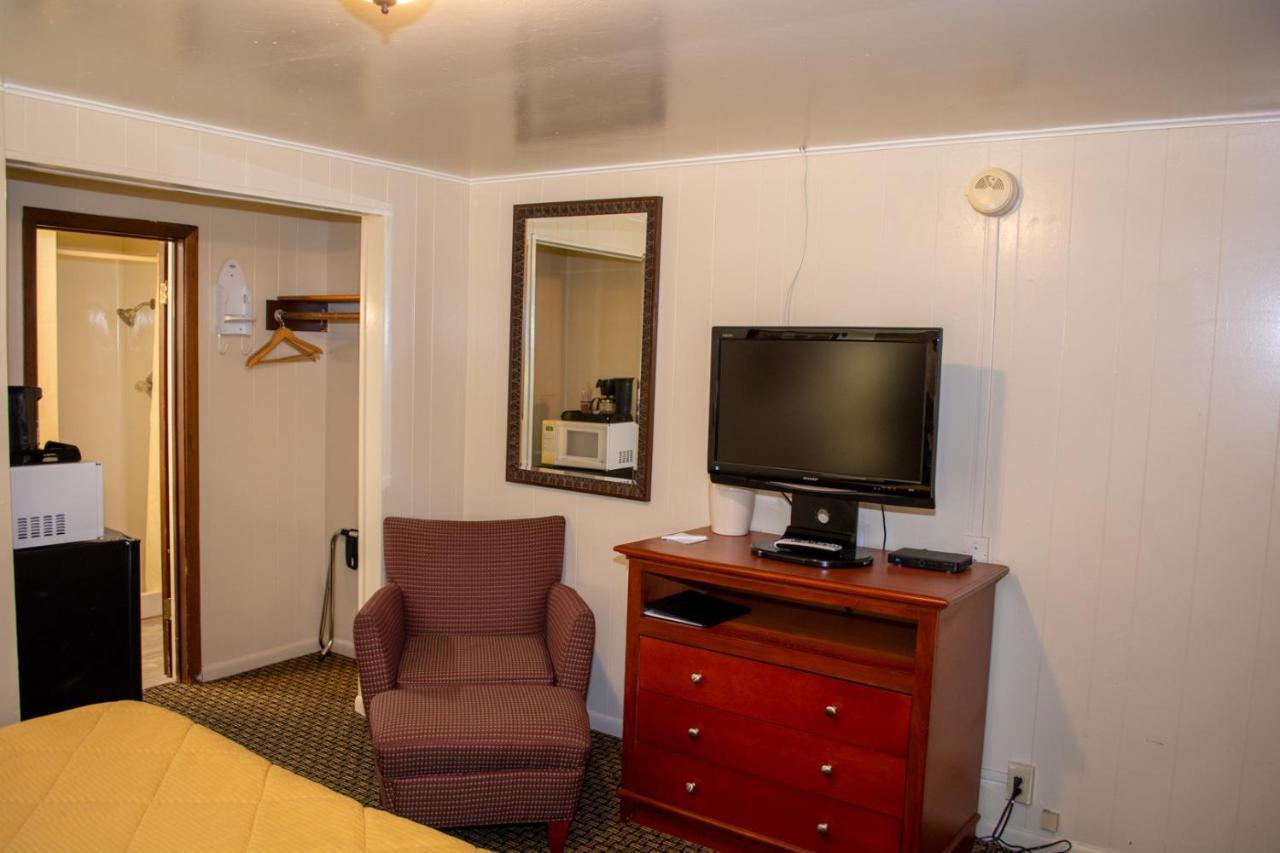 Oregon Motel 8 And Rv Park Кламат Фолс Екстериор снимка