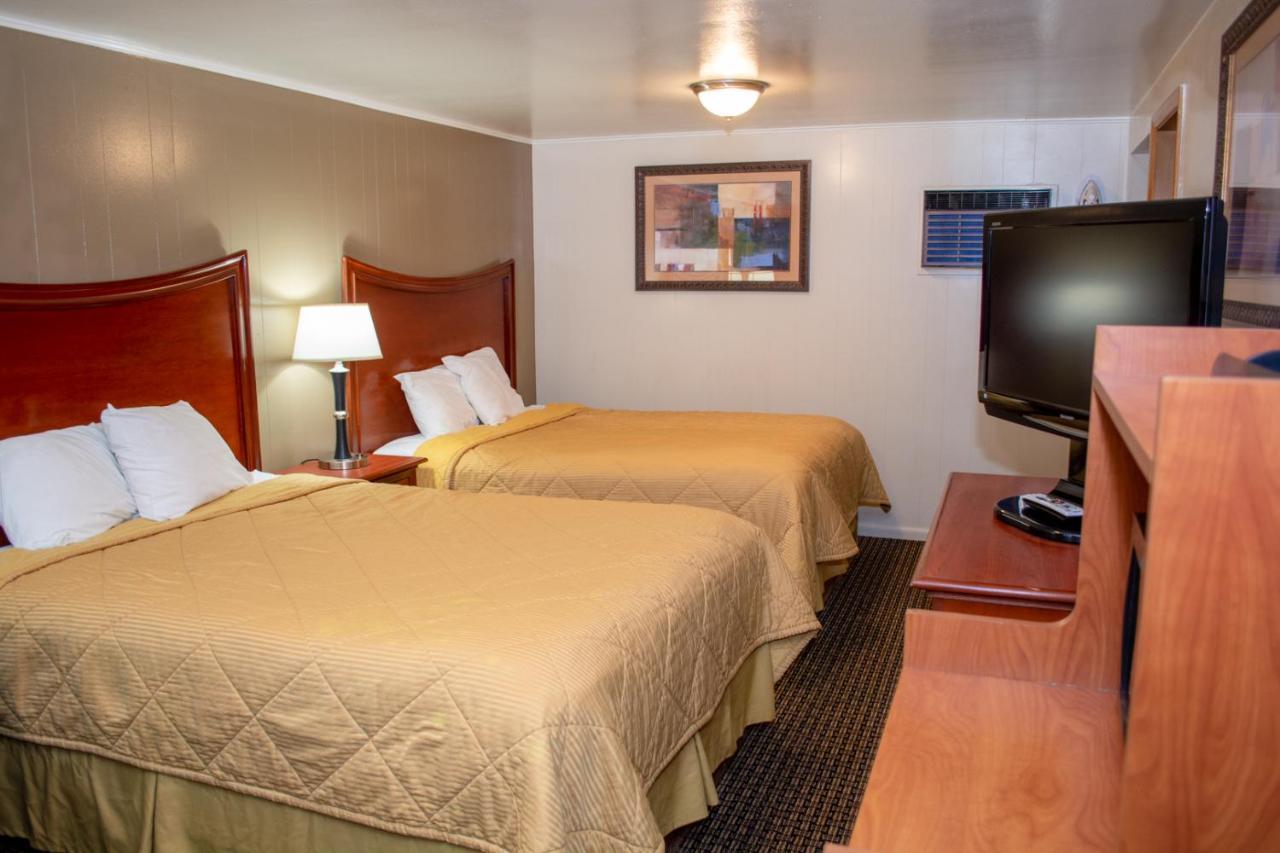 Oregon Motel 8 And Rv Park Кламат Фолс Екстериор снимка